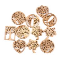 Scrapbooking dřevěná ozdoba - Rámečky různých tvarů s motivem, 20 kusů